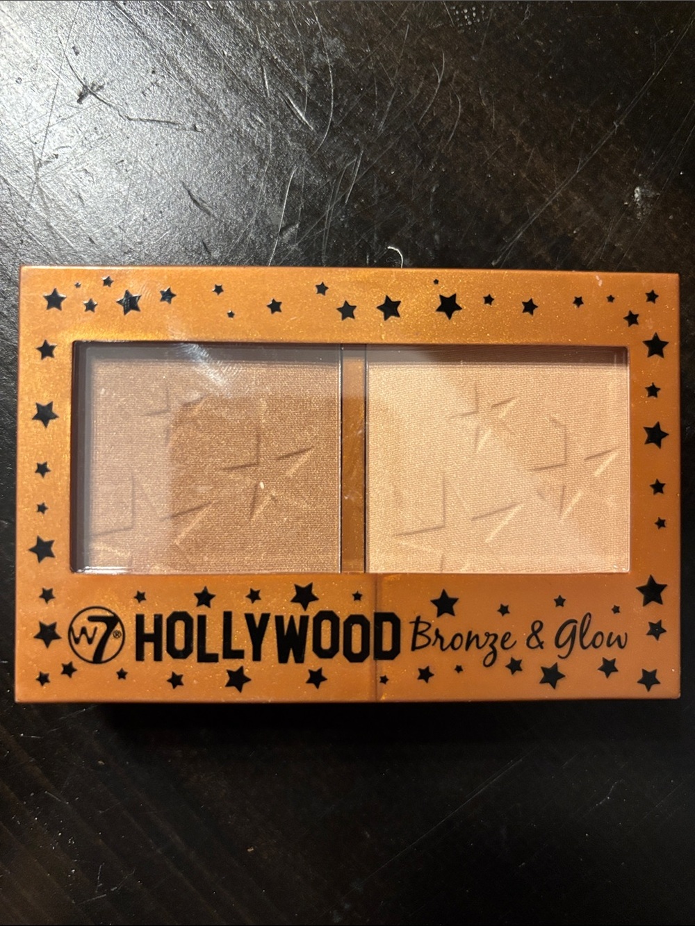 W7 Hollywood Bronze & Glow - Warm Bronze and Champagne Highlighter Duo